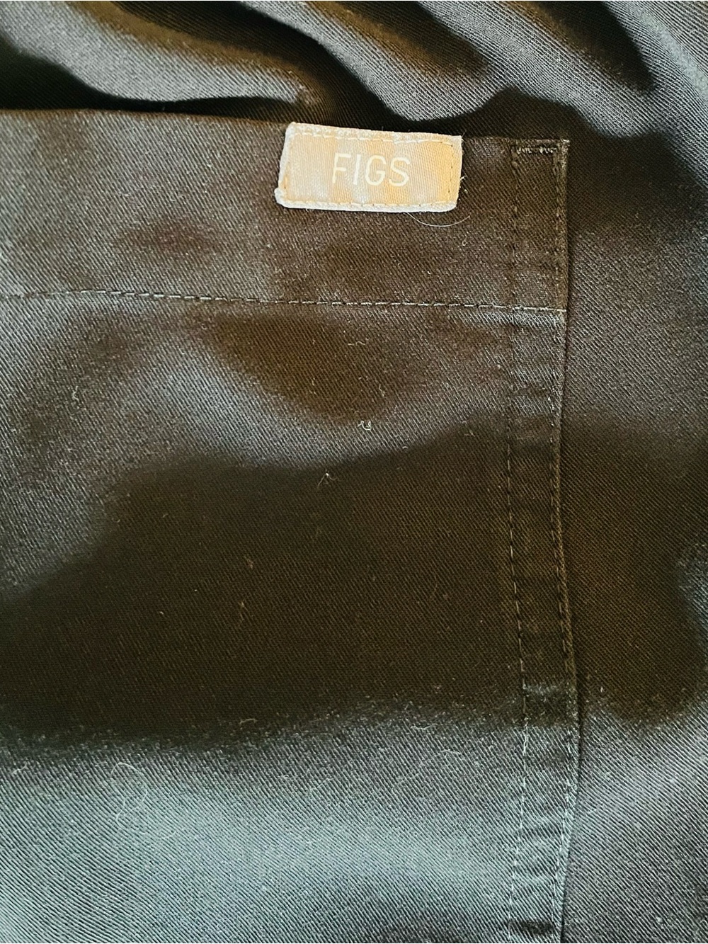 Figs Women's Black Straight-Leg Dowa Scrub Pants - Picture 7 of 11